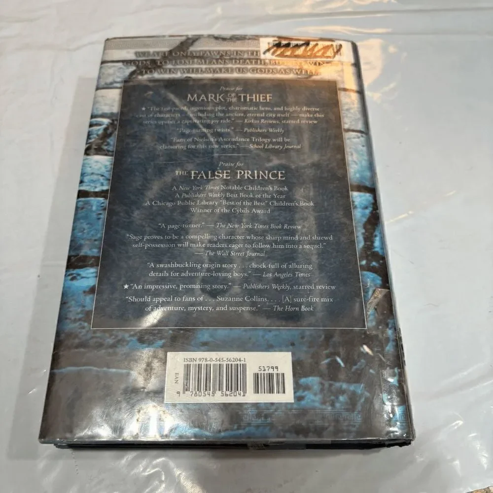 Rise of the Wolf (Mark of the Thief #2) Jennifer A. Nielsen Hardback 1st Edition